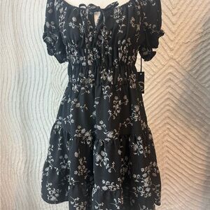 Liberty Love Black Floral Puff Sleeve Dress